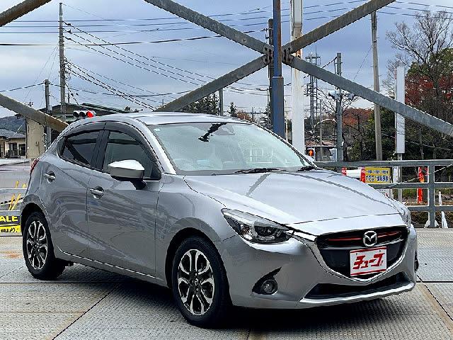 デミオ XDツーリング Lパッケージ 禁煙車・衝突軽減ブレーキ・純正ナビ・フルセグTV・Bluetooth・バックカメラ・ETC・クルーズコントロール・レザーシート・純正アルミホイール・キーフリー(2枚目)