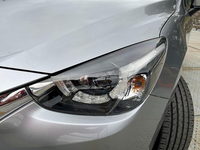 デミオ XDツーリング Lパッケージ 禁煙車・衝突軽減ブレーキ・純正ナビ・フルセグTV・Bluetooth・バックカメラ・ETC・クルーズコントロール・レザーシート・純正アルミホイール・キーフリー(52枚目)