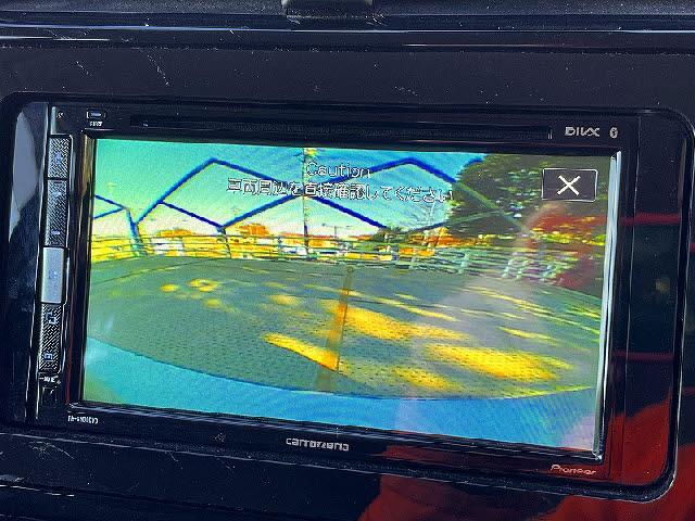 プリウス Ｓ　禁煙車・衝突軽減ブレーキ・Ｂｌｕｅｔｏｏｔｈ・バックカメラ・ＬＥＤヘッドライト・オートハイビーム・パーキングソナー・キーフリー・アルミホイール・ＤＶＤ再生（12枚目）