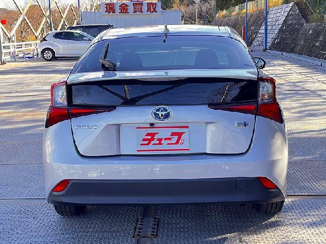 プリウス Ｓ　禁煙車・衝突軽減ブレーキ・Ｂｌｕｅｔｏｏｔｈ・バックカメラ・ＬＥＤヘッドライト・オートハイビーム・パーキングソナー・キーフリー・アルミホイール・ＤＶＤ再生（31枚目）