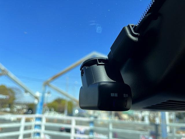 ノート Ｘ　禁煙車・プロパイロット・衝突軽減ブレーキ・純正ナビ・フルセグＴＶ・デジタルインナーミラー・ＬＥＤライト・全方位カメラ・Ｂｌｕｅｔｏｏｔｈ・ＨＤＭＩ入力端子・ＥＴＣ２．０・ドラレコ・フォグランプ（15枚目）