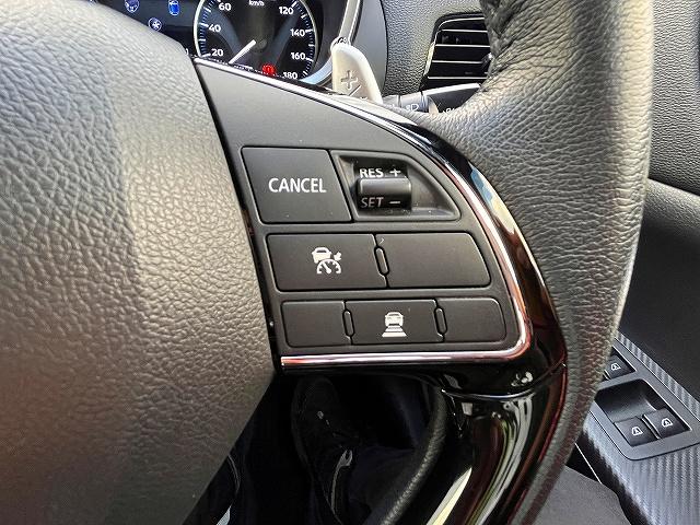 エクリプスクロスPHEV P P 衝突被害軽減ブレーキ レーザークルーズ 純正ナビゲーション 全方位モニター ハンドルヒーター 両席シートヒーター パワーシート パドルシフト LEdヘッドライト 4WD ハーフレザー(14枚目)