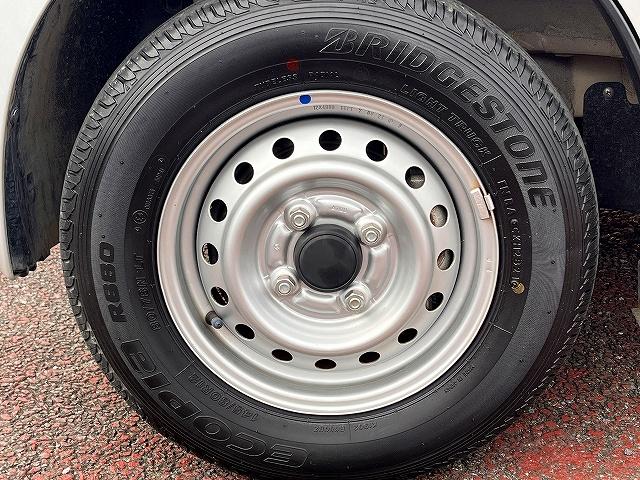 NV100クリッパーバン DX セーフティパッケージ DXセーフティパッケージ エマージェンシーブレーキ 横滑り防止機能 車線逸脱警報付 コーナーセンサー ドライブレコーダー 両側スライドドア パワーステアリング パワーロック キーレスエントリー(27枚目)