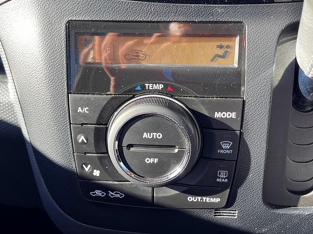 ソリオバンディット DJE DJE 左側パワースライドドア レーダーブレーキサポート キーフリーエントリーシステム プッシュエンジンスタート ブルートゥース 社外ナビゲーション DVD視聴可能 クルーズコントロール(18枚目)