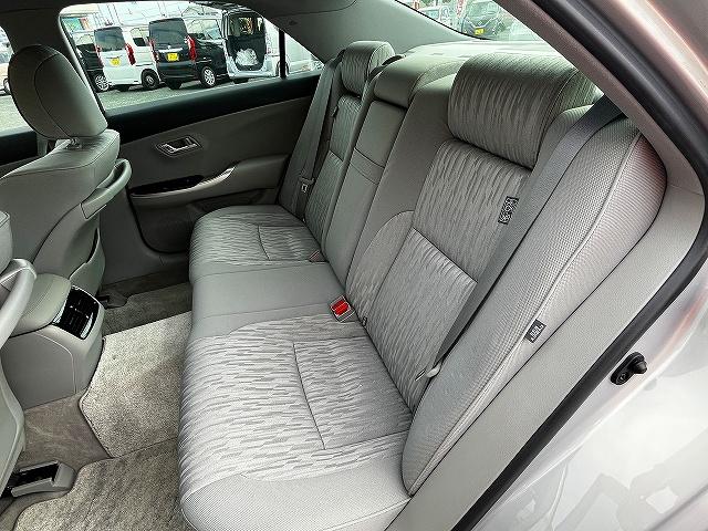 クラウン アスリート アスリート 純正HDDナビゲーション バックカメラ 前席パワーシート オートライト キーフリーエントリーシステム プッシュエンジンスタート クルーズコントロール HIDヘッドライト ETC(10枚目)