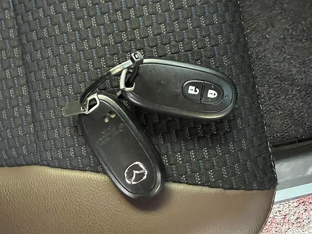 フレアクロスオーバー ＸＧスペシャル　ＸＧスペシャル　デュアルレーダーブレーキシステム　横滑り防止機能　キーフリー　プッシュスタート　両席シートヒーター　ナビゲーション　全方位モニター　アイドリングストップ　白線逸脱警報　ハイブリッド（26枚目）