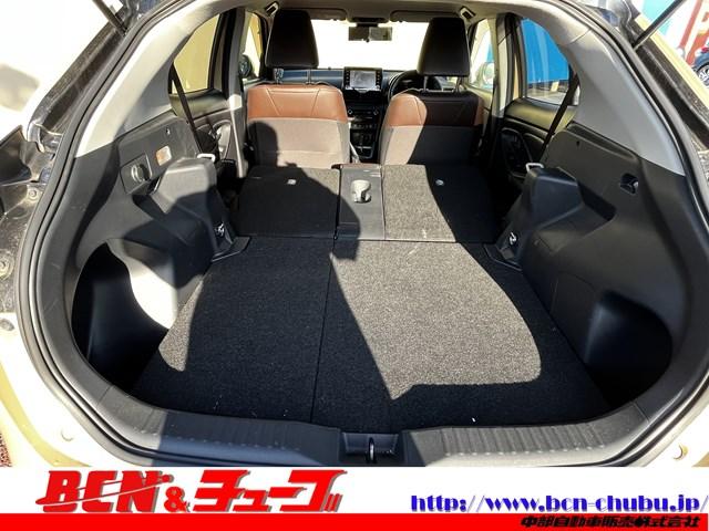 ヤリスクロス ハイブリッドＺ　ハイブリッドＺ　純正ディスプレイオーディオナビ　フルセグＴＶ　バックカメラ　パワーシート　クルコン　ステリモ　ＥＴＣ２．０　衝突被害軽減ブレーキ　シートヒーター　純正アルミホイール　横滑り防止機能（7枚目）