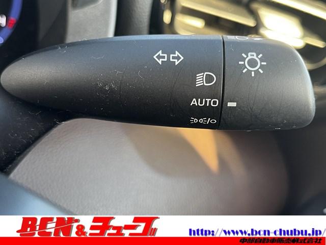 ヤリスクロス ハイブリッドＺ　ハイブリッドＺ　純正ディスプレイオーディオナビ　フルセグＴＶ　バックカメラ　パワーシート　クルコン　ステリモ　ＥＴＣ２．０　衝突被害軽減ブレーキ　シートヒーター　純正アルミホイール　横滑り防止機能（22枚目）