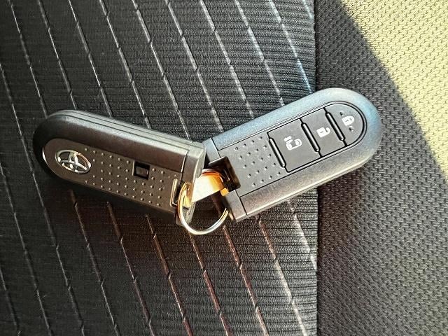 タンク X S X-S スマートアシスト オートハイビーム ステリモ 純正ナビゲーション ワンセグTV バックモニター オートハイビーム キーフリーエントリーシステム プッシュエンジンスタート 左パワースライドドア(26枚目)