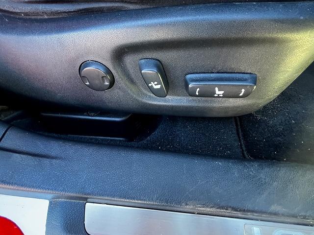 ＣＴ ＣＴ２００ｈ　バージョンＣ　２００ｈバージョンＣ　純正ナビ　フルセグＴＶ　バックモニター　キーフリー　プッシュスタート　アイドリングストップ　ＥＴＣ　ＨＩＤ　クルーズコントロール　前席パワーシート　パドルシフト　アイドリングＳ（7枚目）