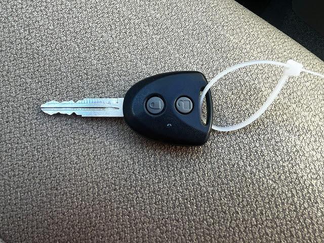 ムーヴ Ｌ　ＳＡ　Ｌ－ＳＡ　衝突被害軽減ブレーキ　横滑り防止機能　ブルートゥース　純正ナビゲーション　ＤＶＤ視聴可能　アイドリングストップ　キーレスエントリーシステム　イモビライザー　アンチロックブレーキシステム（14枚目）