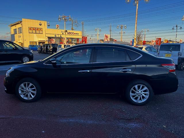 シルフィ Ｇ　Ｇ　メーカーオプションナビ　バックカメラ　デュアルエアコン　フルセグＴＶ　横滑り防止機能　キーフリーエントリーシステム　プッシュエンジンスタート　ブルートゥース　ＥＴＣ　純正アルミホイール（15枚目）