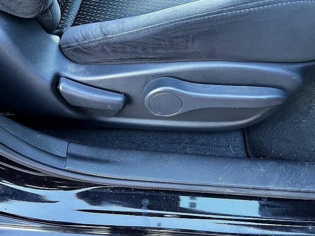 シルフィ Ｇ　Ｇ　メーカーオプションナビ　バックカメラ　デュアルエアコン　フルセグＴＶ　横滑り防止機能　キーフリーエントリーシステム　プッシュエンジンスタート　ブルートゥース　ＥＴＣ　純正アルミホイール（23枚目）