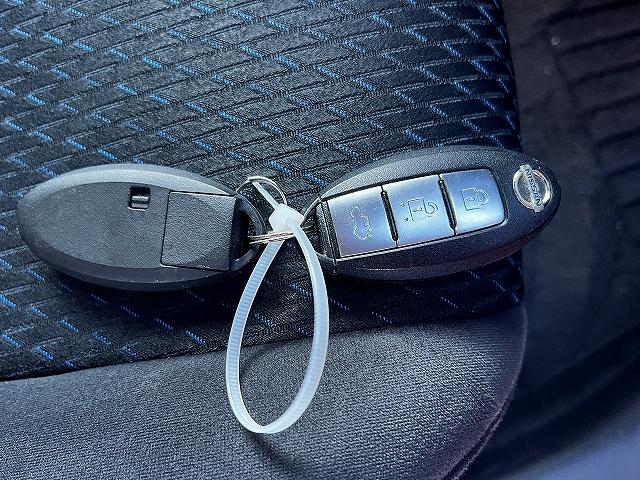 シルフィ Ｇ　Ｇ　メーカーオプションナビ　バックカメラ　デュアルエアコン　フルセグＴＶ　横滑り防止機能　キーフリーエントリーシステム　プッシュエンジンスタート　ブルートゥース　ＥＴＣ　純正アルミホイール（26枚目）