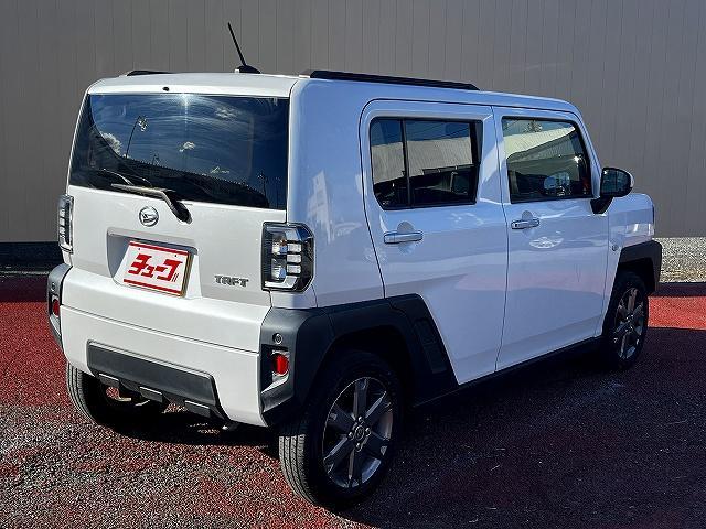 タフト Ｇターボ　Ｇターボ　社外ナビゲーション　バックカメラ　シートヒーター　前席シートヒーター　電動パーキング　ガラスルーフ　クルーズコントロール　ステアリングリモコン　キーフリーエントリーシステム　プッシュスタート（6枚目）