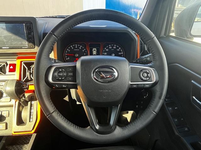 タフト Ｇターボ　Ｇターボ　社外ナビゲーション　バックカメラ　シートヒーター　前席シートヒーター　電動パーキング　ガラスルーフ　クルーズコントロール　ステアリングリモコン　キーフリーエントリーシステム　プッシュスタート（17枚目）