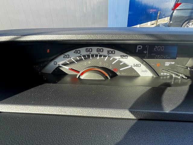 ウェイク Ｌ　ＳＡＩＩＩ　Ｌ－ＳＡ３　ＬＥＤヘッドライト　衝突被害軽減ブレーキ　両側パワースライドドア　純正ナビゲーション　バックモニター　フルセグＴＶ　オートハイビーム　キーフリー　プッシュエンジンスタート　Ａストップ（5枚目）