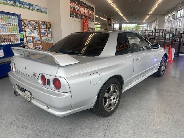 日産 スカイライン