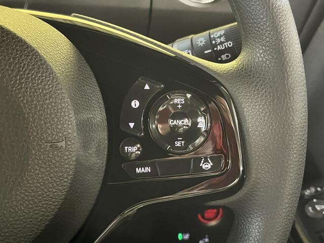 Ｎ－ＢＯＸカスタム Ｌ　４ＷＤ　走行：２００００万キロ　衝突軽減ブレーキ　ナビ　フルセグＴＶ　ＤＶＤ再生　Ｂｌｕｅｔｏｏｔｈ　バックカメラ　ＥＴＣ車載器　ＬＥＤヘッドライト　両側パワースライドドア　プッシュスタート（15枚目）