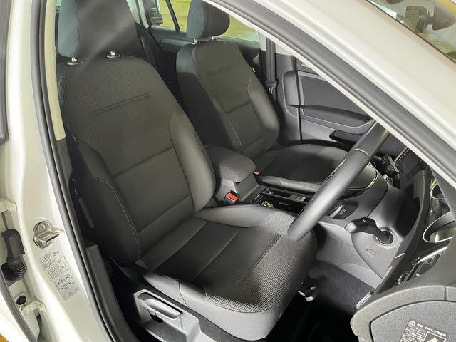 ゴルフヴァリアント ＴＳＩ　コンフォートライン　ヴァリアントＴＳＩ　コンフォートライン　車検：令和９年８月　走行：１２０００キロ　ナビ　ＴＶ　ＥＴＣ車載器（23枚目）