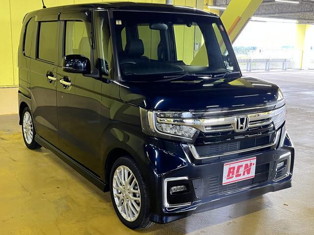 Ｎ－ＢＯＸカスタム Ｌターボ　車検：令和８年１月　ホンダセンシング　ナビ　フルセグＴＶ　ＤＶＤ再生　Ｂｌｕｅｔｏｏｔｈ　ＥＴＣ車載器　両側パワースライドドア　前席シートヒーター　ＬＥＤヘッドライト　プッシュスタート　パドルシフト（3枚目）