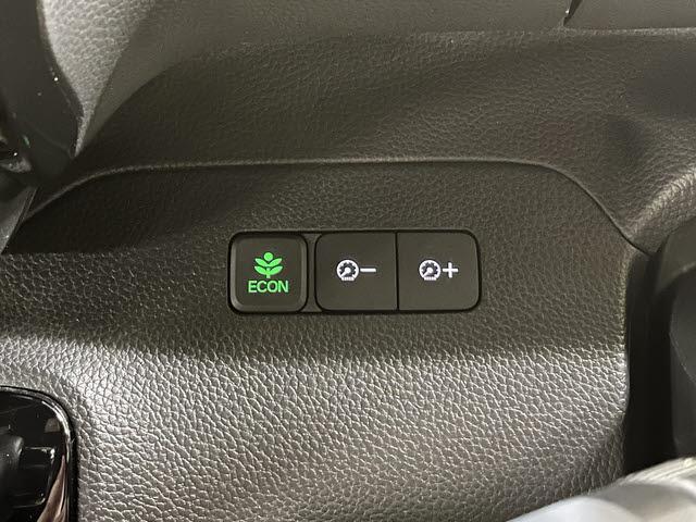 Ｎ－ＢＯＸカスタム Ｌターボ　車検：令和８年１月　ホンダセンシング　ナビ　フルセグＴＶ　ＤＶＤ再生　Ｂｌｕｅｔｏｏｔｈ　ＥＴＣ車載器　両側パワースライドドア　前席シートヒーター　ＬＥＤヘッドライト　プッシュスタート　パドルシフト（15枚目）