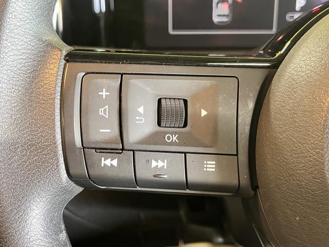 ノート ｅ－パワー　Ｘ　プロパイロット　アラウンドビューモニター　Ｄオーディオ　Ｂｌｕｅｔｏｏｔｈ　ＥＴＣ車載器　電動パーキングブレーキ　ブレーキオートホールド　プッシュスタート　キーフリー　ＬＥＤヘッドライト（15枚目）