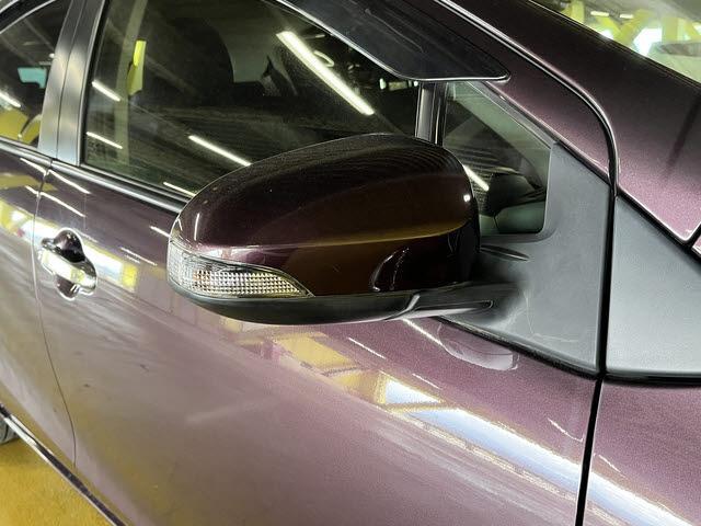 アクア Ｓスタイルブラック　セーフティセンス　走行：２９０００キロ　ナビ　ＴＶ　Ｂｌｕｅｔｏｏｔｈ　ＤＶＤ再生　バックカメラ　ＥＴＣ車載器　プッシュスタート　キーフリー（4枚目）