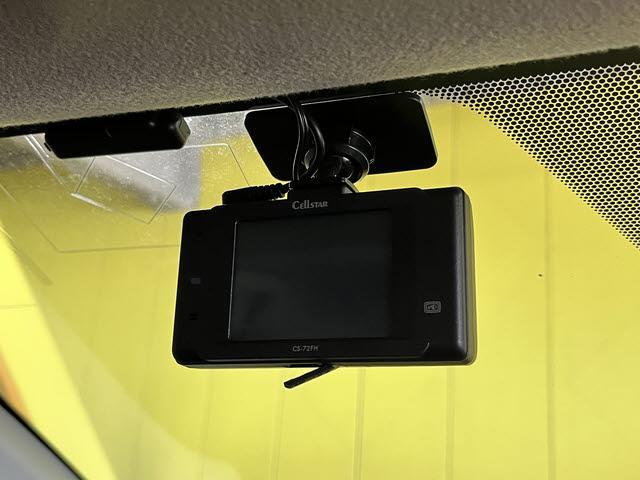アクア Ｓスタイルブラック　セーフティセンス　走行：２９０００キロ　ナビ　ＴＶ　Ｂｌｕｅｔｏｏｔｈ　ＤＶＤ再生　バックカメラ　ＥＴＣ車載器　プッシュスタート　キーフリー（11枚目）