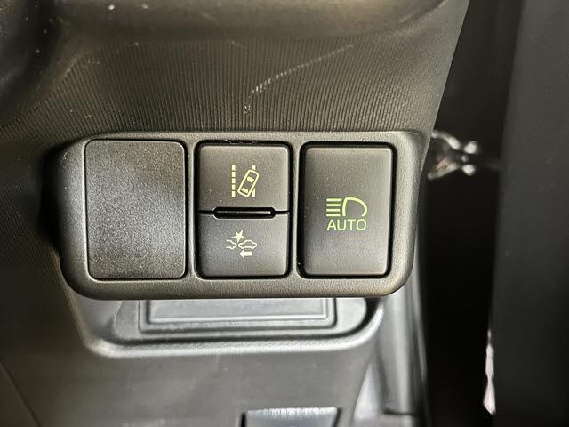 アクア Ｓスタイルブラック　セーフティセンス　走行：２９０００キロ　ナビ　ＴＶ　Ｂｌｕｅｔｏｏｔｈ　ＤＶＤ再生　バックカメラ　ＥＴＣ車載器　プッシュスタート　キーフリー（16枚目）