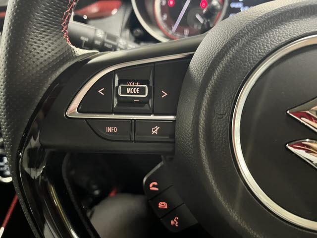 スイフトスポーツ ベースグレード　車検：令和９年３月　スポーツ　６速マニュアル　８インチナビ　フルセグＴＶ　ＤＶＤ再生　Ｂｌｕｅｔｏｏｔｈ　全方位カメラ　ＥＴＣ車載器　ＬＥＤヘッドライト　クルーズコントロール　プッシュスタート（12枚目）