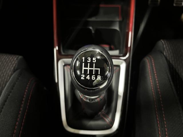 スイフトスポーツ ベースグレード　車検：令和９年３月　スポーツ　６速マニュアル　８インチナビ　フルセグＴＶ　ＤＶＤ再生　Ｂｌｕｅｔｏｏｔｈ　全方位カメラ　ＥＴＣ車載器　ＬＥＤヘッドライト　クルーズコントロール　プッシュスタート（18枚目）