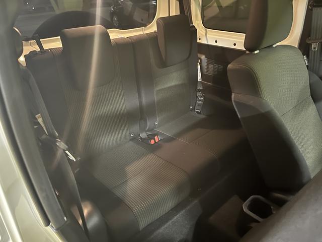 ジムニーシエラ ＪＣ　車検：令和８年４月　走行：３００００キロ　ナビ　ＴＶ　Ｂｌｕｅｔｏｏｔｈ　バックカメラ　ＥＴＣ　クルコン　プッシュスタート　キーフリー　ＬＥＤヘッドライト（23枚目）