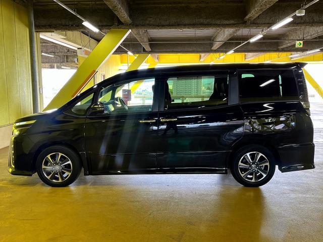 ヴォクシー ZS 煌III ZSキラメキ3_10インチナビ_トヨタセーフティーセンス ETC2.0 純正ナビ フルセグTV バックカメラ ドライブレコーダー 両側パワースライドドア LEDヘッドライト クルコン FDモニター(8枚目)