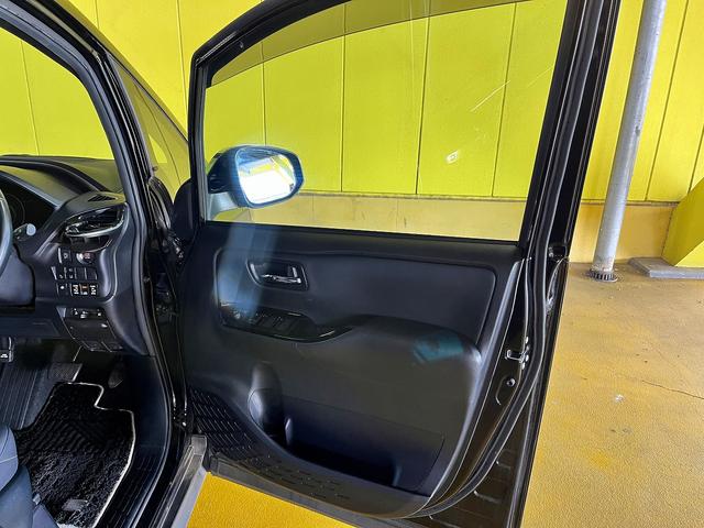 ヴォクシー ZS 煌III ZSキラメキ3_10インチナビ_トヨタセーフティーセンス ETC2.0 純正ナビ フルセグTV バックカメラ ドライブレコーダー 両側パワースライドドア LEDヘッドライト クルコン FDモニター(10枚目)