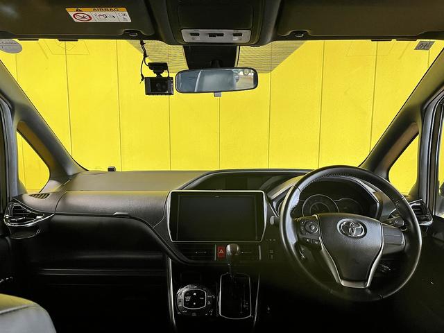 ヴォクシー ZS 煌III ZSキラメキ3_10インチナビ_トヨタセーフティーセンス ETC2.0 純正ナビ フルセグTV バックカメラ ドライブレコーダー 両側パワースライドドア LEDヘッドライト クルコン FDモニター(14枚目)