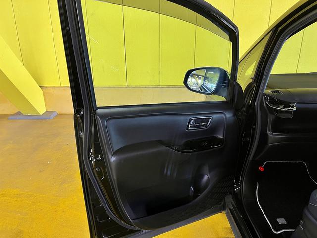 ヴォクシー ZS 煌III ZSキラメキ3_10インチナビ_トヨタセーフティーセンス ETC2.0 純正ナビ フルセグTV バックカメラ ドライブレコーダー 両側パワースライドドア LEDヘッドライト クルコン FDモニター(34枚目)