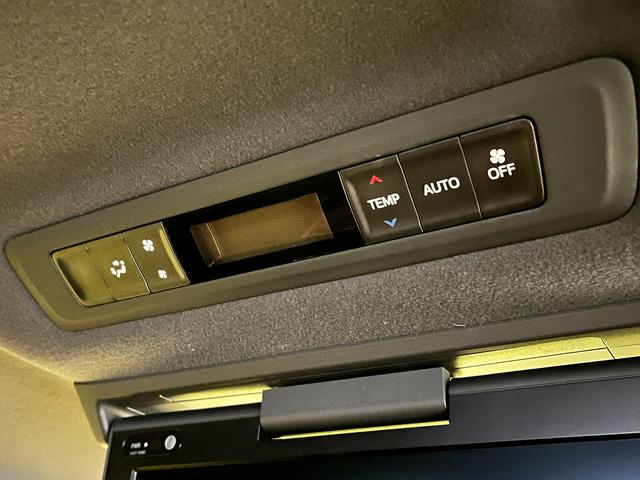 ヴォクシー ZS 煌III ZSキラメキ3_10インチナビ_トヨタセーフティーセンス ETC2.0 純正ナビ フルセグTV バックカメラ ドライブレコーダー 両側パワースライドドア LEDヘッドライト クルコン FDモニター(40枚目)