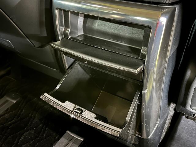 ヴェルファイア 2.5Z Gエディション Z-Gエディション_4WD_純10インチナビ バックモニター セーフティーセンス 両側電動スライドドア デジタルインナーミラー ETC2.0 パワーバックドア ステアリングヒーター LEDヘッドライト(44枚目)