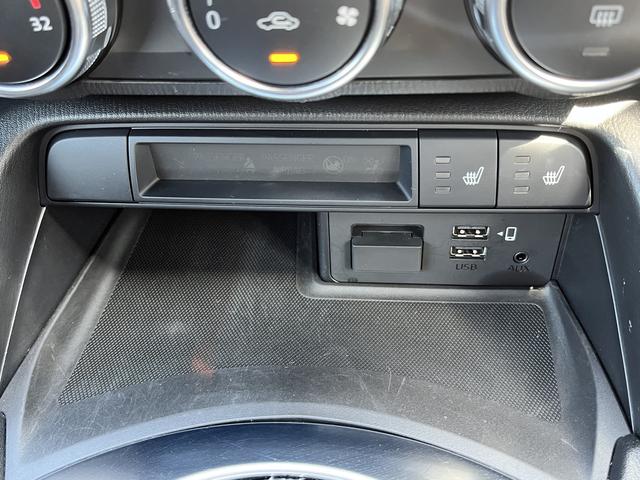 ロードスター ＲＳ　ＲＳ　純正ナビ　ＴＶ　クルーズコントロール　シートヒーター　ＲＥＣＡＲＯハーフレザーシート　ＬＥＤヘッドライト　ＥＴＣ　ＵＳＢ　Ｂｌｕｅｔｏｏｔｈ（19枚目）