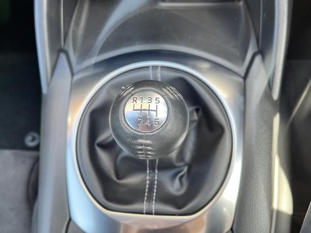 ロードスター ＲＳ　ＲＳ　純正ナビ　ＴＶ　クルーズコントロール　シートヒーター　ＲＥＣＡＲＯハーフレザーシート　ＬＥＤヘッドライト　ＥＴＣ　ＵＳＢ　Ｂｌｕｅｔｏｏｔｈ（21枚目）