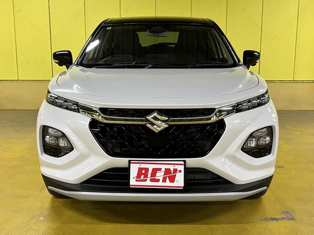 フロンクス ベースグレード　ベース＿全方位モニタ＿純正９インチナビ　ＴＶ　ＬＥＤヘッドライト　シートヒーター　プッシュスタート　クルーズコントロール（2枚目）