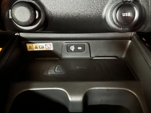 フロンクス ベースグレード　ベース＿全方位モニタ＿純正９インチナビ　ＴＶ　ＬＥＤヘッドライト　シートヒーター　プッシュスタート　クルーズコントロール（25枚目）