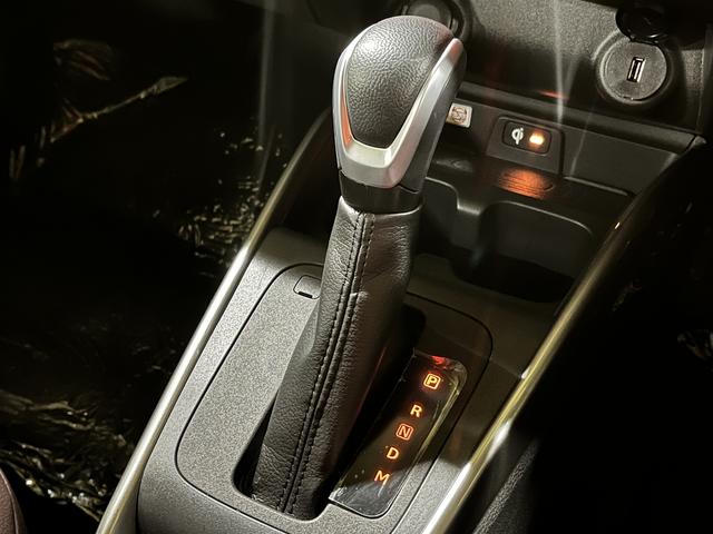 フロンクス ベースグレード　ベース＿全方位モニタ＿純正９インチナビ　ＴＶ　ＬＥＤヘッドライト　シートヒーター　プッシュスタート　クルーズコントロール（26枚目）