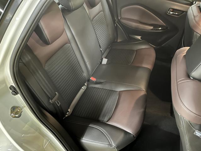 フロンクス ベースグレード　ベース＿全方位モニタ＿純正９インチナビ　ＴＶ　ＬＥＤヘッドライト　シートヒーター　プッシュスタート　クルーズコントロール（34枚目）