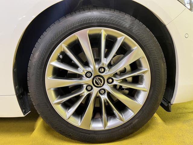 サービス工場完備でアフターも安心♪　資格を持った優秀なメカニックがまごころ込めて整備致します！！安心してカーライフをお楽しみ下さい♪　車検も安い！！安心♪のＢＣＮ高崎店にお任せ下さい！！