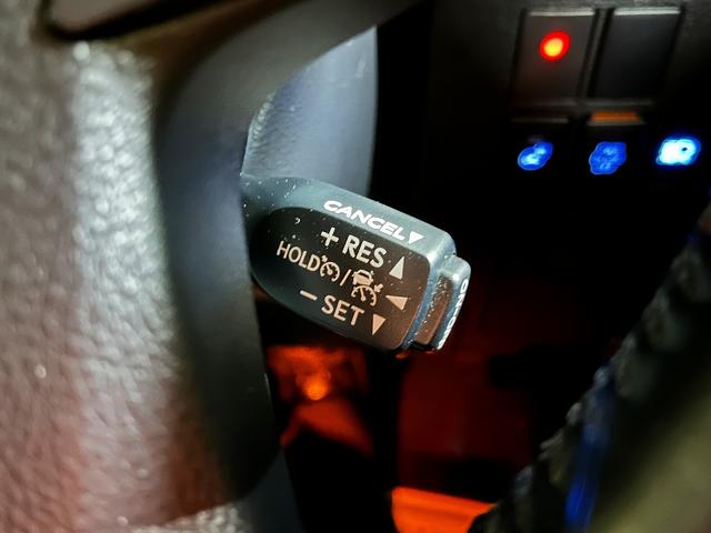 アルファード ３．５エグゼクティブラウンジＳ　３．５エグゼクティブラウンジＳ＿ＴＲＤエアロ　純正ナビ　ＴＶ　全方位カメラ　両側パワースライドドア　クルーズコントロール　シートベンチレーション（27枚目）