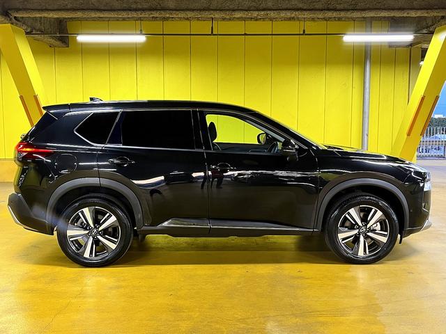 エクストレイル G e-4ORCE G-e4ORCE_PWバックドア 純正ナビ TV シートヒーター インテリジェントクルーズコントロール 全方位モニター(4枚目)