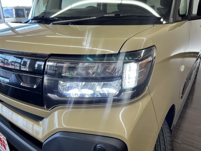 タント ファンクロス　ベース＿Ｗパワスラ　社外ナビ　両側パワースライドドア　ＬＥＤライト　スマートアシスト　シートヒーター　ルーフレール　ＣＤ　コーナーセンサー　電子パーキング（43枚目）