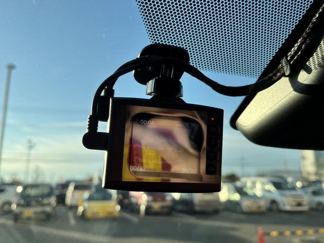 ヤリスクロス ハイブリッド　ＧＲスポーツ　ハイブリッドＧＲスポーツ＿　純正ディスプレイオーディオ　全方位モニター　プリクラッシュセーフティ　クルーズコントロール　レーントレーシングアシスト　パーキングサポートブレーキ　ドラレコ（23枚目）